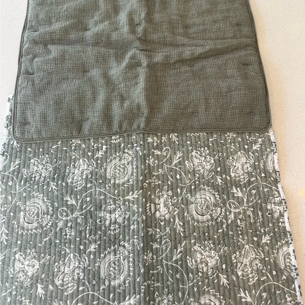 Set of 2 Pottery Barn Sloan Voile Sham & Belgian Linen Waffle Standard Shams